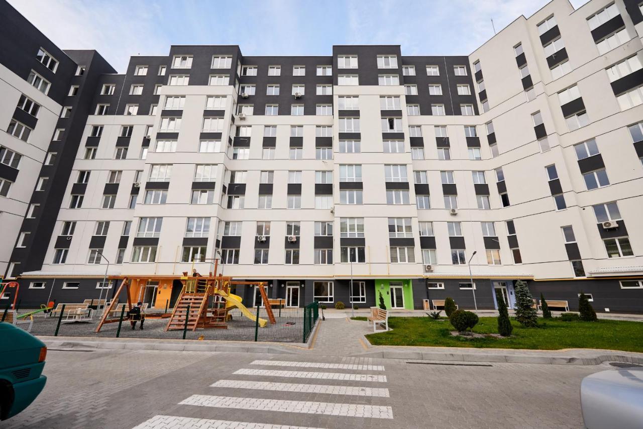 Apartamento Квартира Для Вас! Вул. Голинського, 8! Leópolis Exterior foto